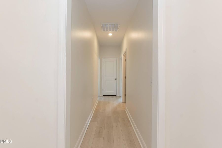Hall 01