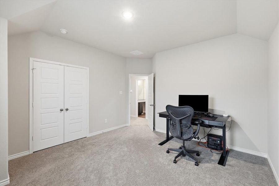 Furnished interior view inside a new home in , Fort Worth (Image 15).
