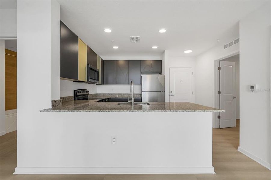 Furnished interior view inside a new home in , Orlando (Image 12).