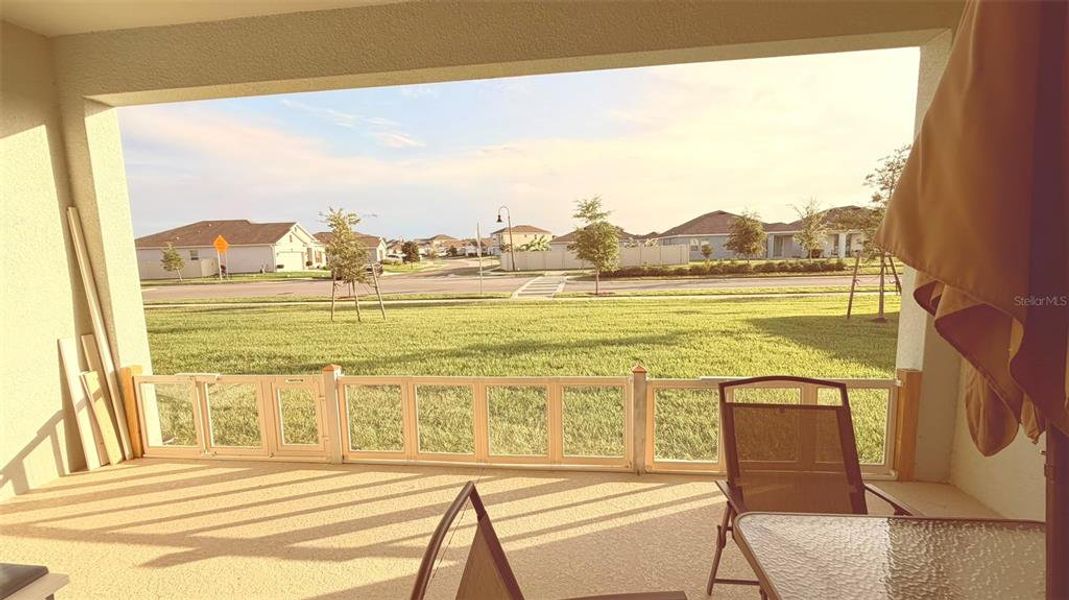 Exterior details and patio area of a home in , Kissimmee (Image 24).