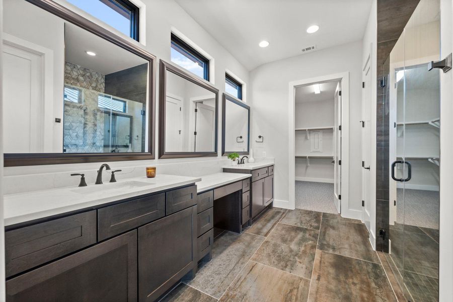 Furnished interior view inside a new home in Lakecliff on Lake Travis, Spicewood (Image 27).