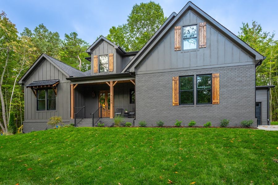 Representative exterior photo of a completed home built from the Winterbrook B by Riverstone Construction, LLC in River Gorge Ranch, River Gorge Ranch, TN (Image 4).