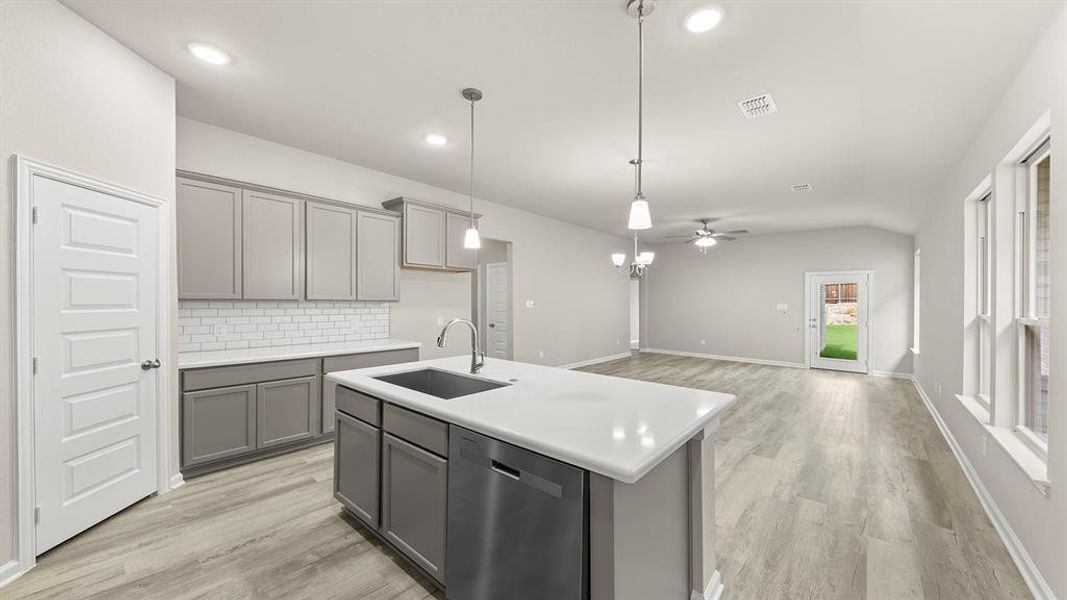 07. 1734 Coachman - Kitchen (4)