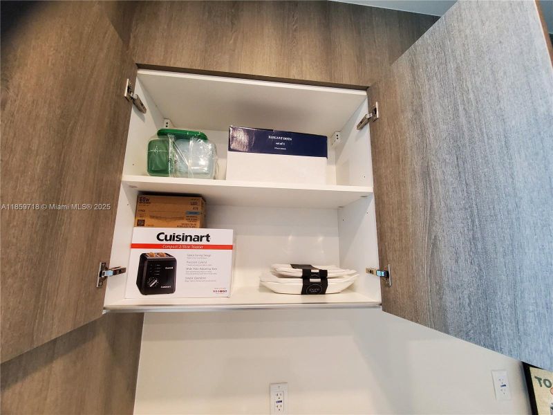 Image 32 of a home in .