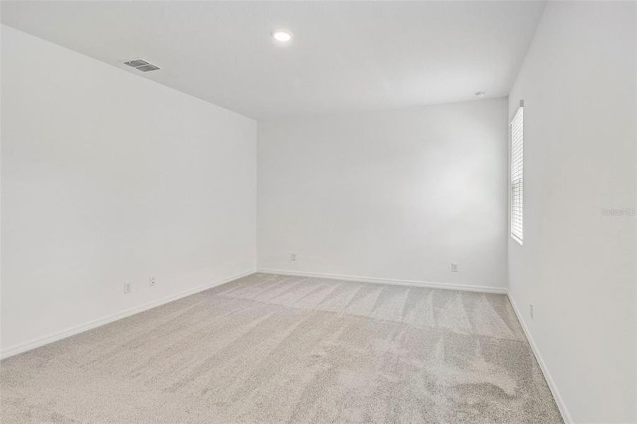 Spacious, unfurnished interior of a new home in Trinity Gardens, Deland (Image 14). Spacious, unfurnished interior of a new home in Trinity Gardens, Deland (Image 14).