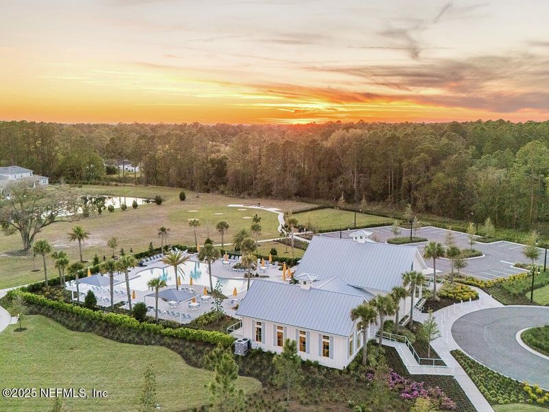 Community amenities in , St. Johns (Image 15).