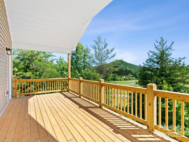 Imagine having your breakfast here.