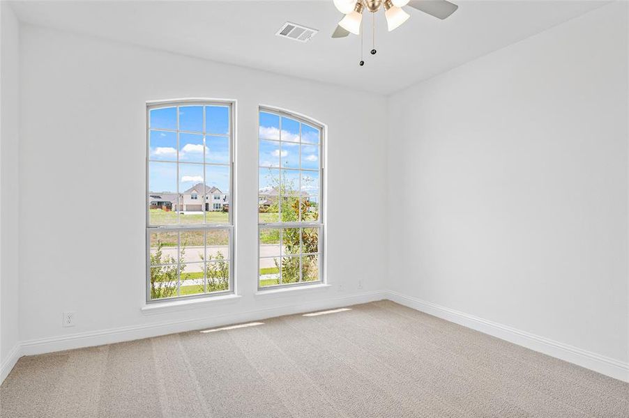 Spacious, unfurnished interior of a new home in Stone River Glen, Royse City (Image 18). Spacious, unfurnished interior of a new home in Stone River Glen, Royse City (Image 18).