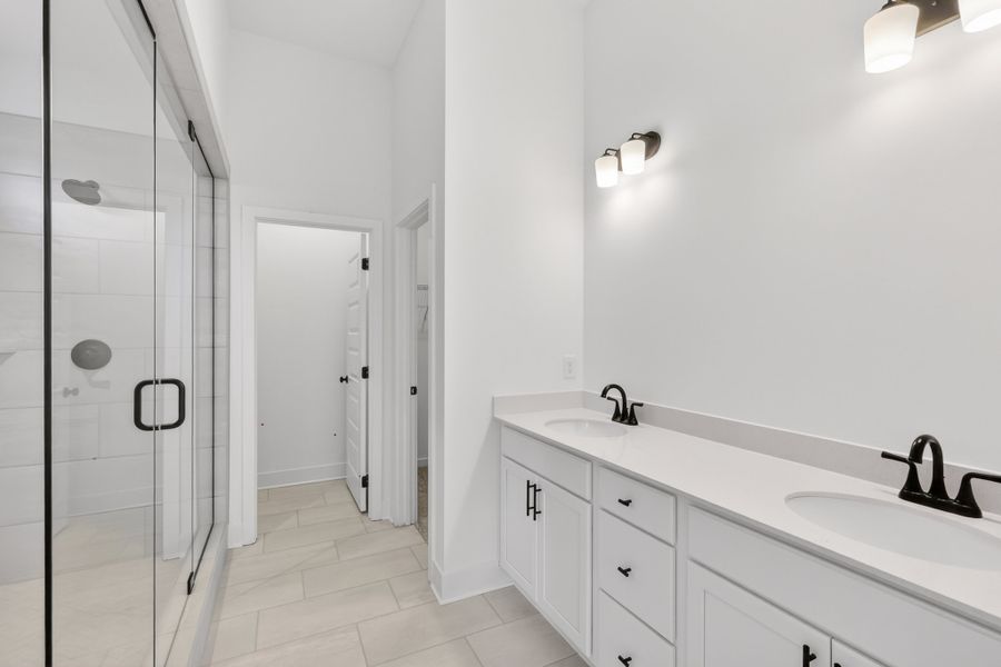 *Photo of example home. Selections and finishes may vary.
