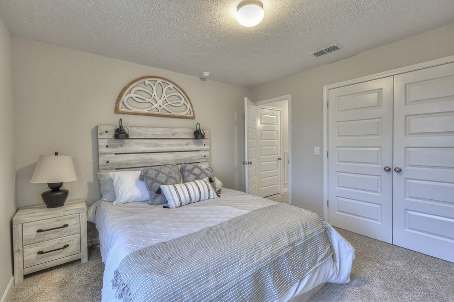 Furnished interior view inside a new home in Legacy Preserve, Tullahoma (Image 26). Furnished interior view inside a new home in Legacy Preserve, Tullahoma (Image 26).