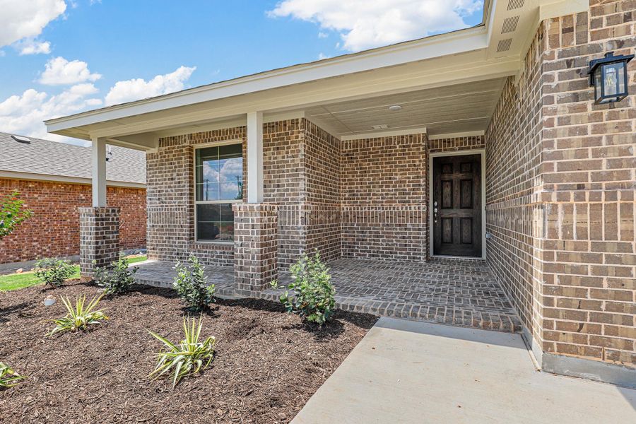 Representative exterior details of a home built from the Cambria I by Cheldan Homes in Sunset Ridge, Keene (Image 38). Representative exterior details of a home built from the Cambria I by Cheldan Homes in Sunset Ridge, Keene (Image 38).