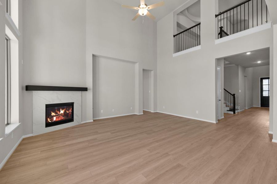 Spacious, unfurnished interior of a new home in , Conroe (Image 28). Spacious, unfurnished interior of a new home in , Conroe (Image 28).
