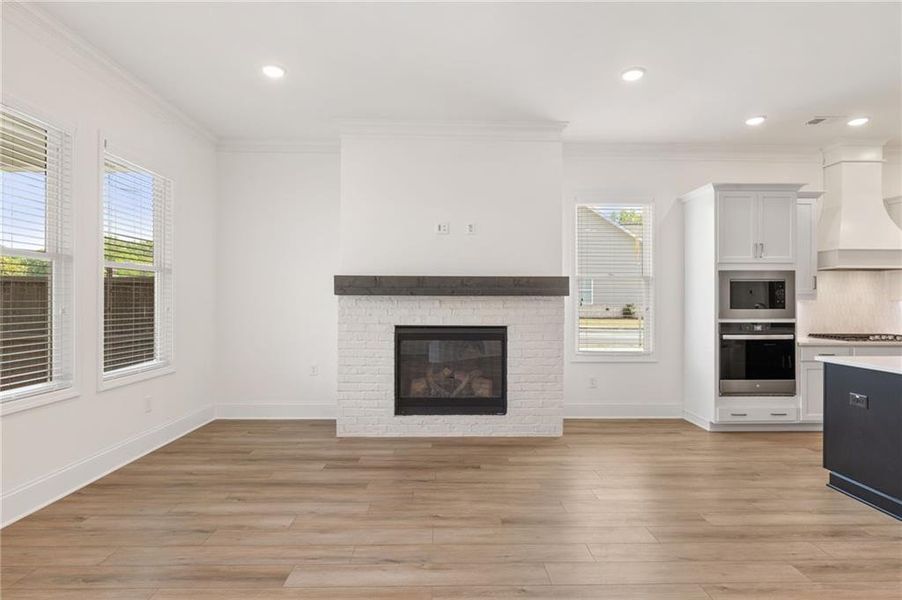 Spacious, unfurnished interior of a new home in Courtyards at Traditions, Cumming (Image 18).