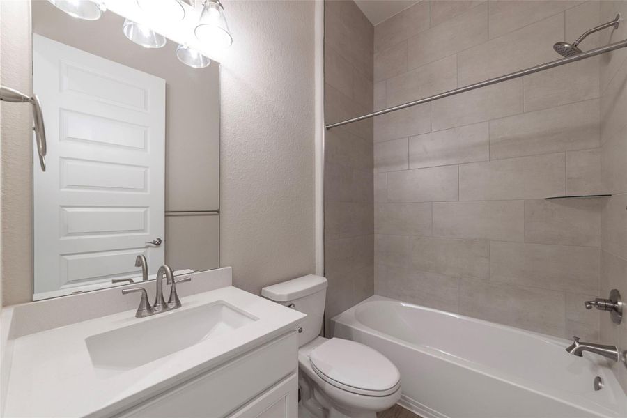 Secondary Bathroom Secondary Bathroom
