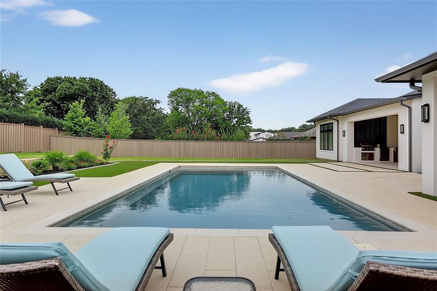 Exterior details and patio area of a home in , Colleyville (Image 23).