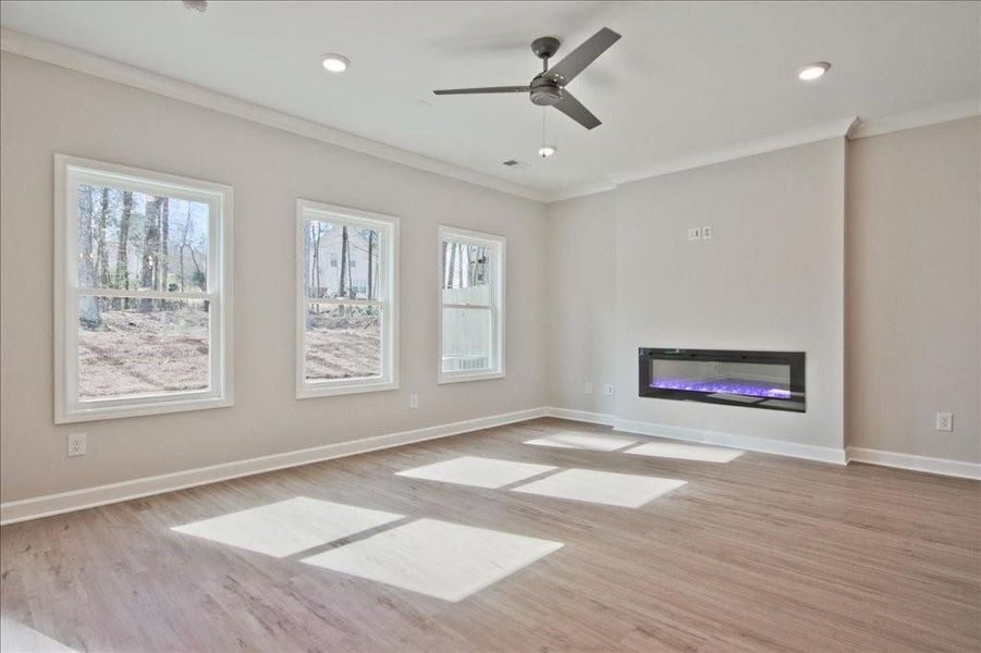 Spacious, unfurnished interior of a new home in River Walk Place, Lawrenceville (Image 25).