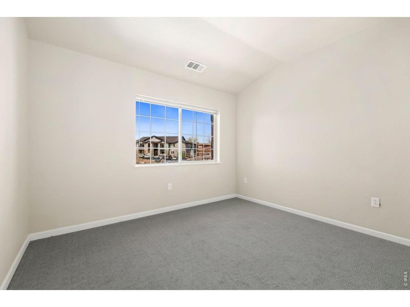 Spacious, unfurnished interior of a new home in , Denver (Image 20).