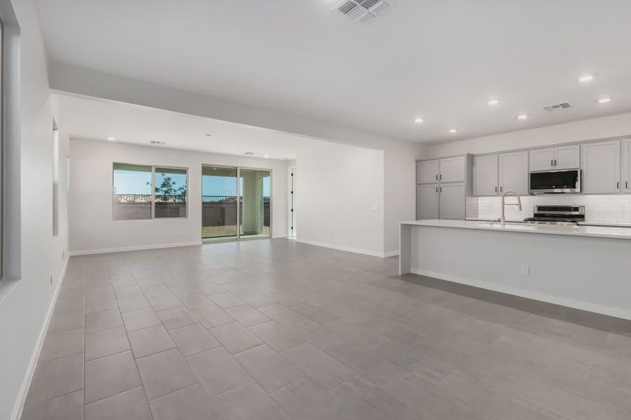 Spacious, unfurnished interior of a new home in Avanti at Granite Vista, Waddell (Image 13).
