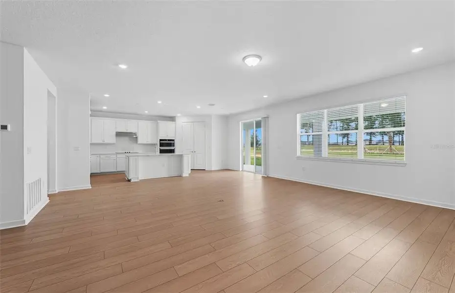 Spacious, unfurnished interior of a new home in Caldera, Spring Hill (Image 12). Spacious, unfurnished interior of a new home in Caldera, Spring Hill (Image 12).