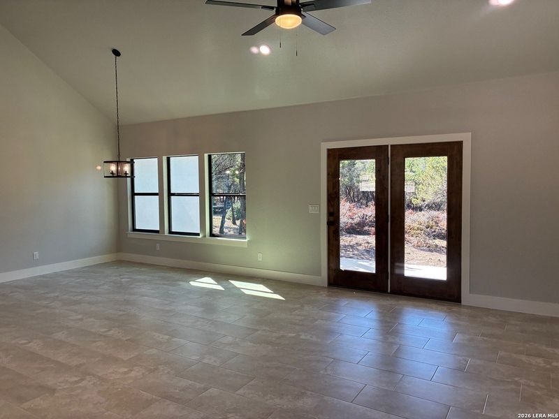 Spacious, unfurnished interior of a new home in , Canyon Lake (Image 7). Spacious, unfurnished interior of a new home in , Canyon Lake (Image 7).