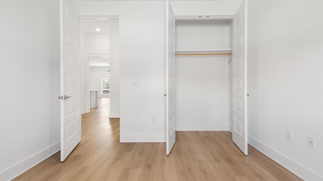 Representative unfurnished interior of a home built from the Pier by D.R. Horton in Breakfast Point East Phase II, Panama City Beach (Image 27).