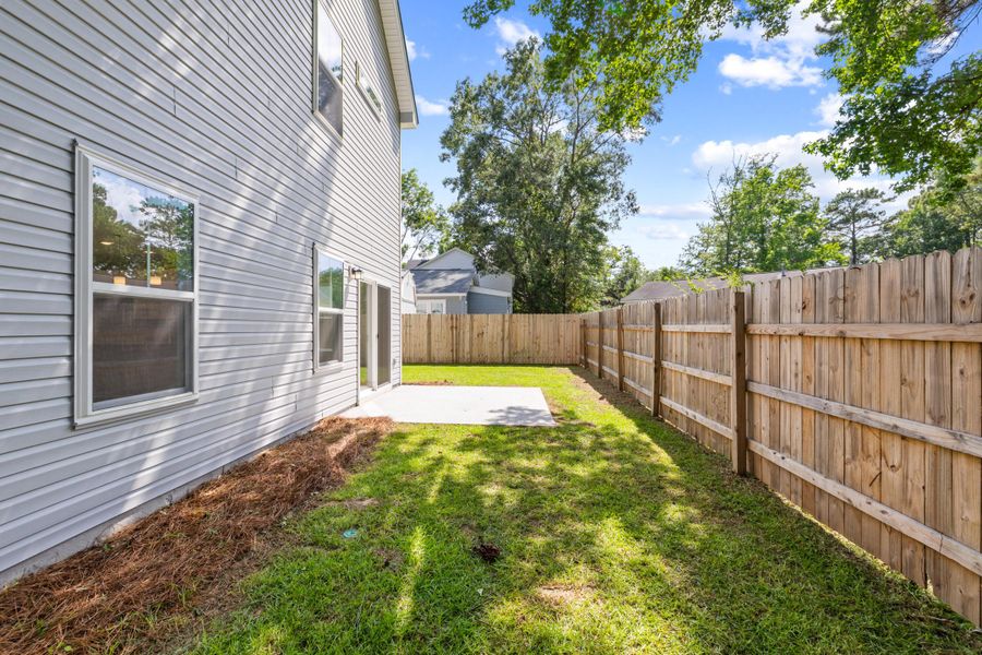 Exterior details and patio area of a home in , Charleston (Image 25).