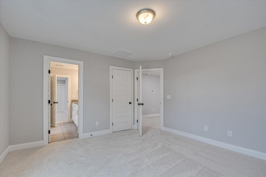 Spacious, unfurnished interior of a new home in Tillery Park, Grovetown (Image 44). Spacious, unfurnished interior of a new home in Tillery Park, Grovetown (Image 44).