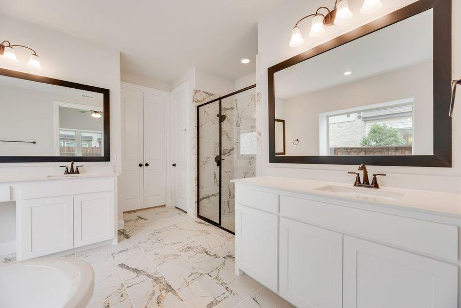 Furnished interior view inside a new home in Frisco Hills, Little Elm (Image 10).