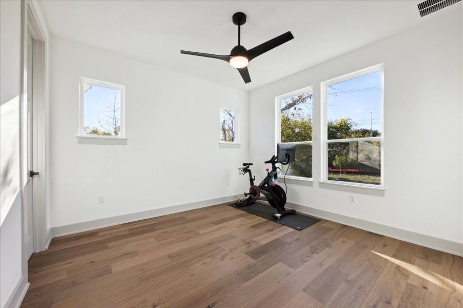 2nd upstairs bedroom