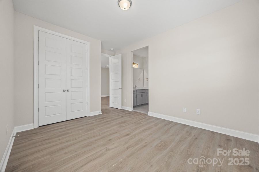 Spacious, unfurnished interior of a new home in , Gastonia (Image 20).