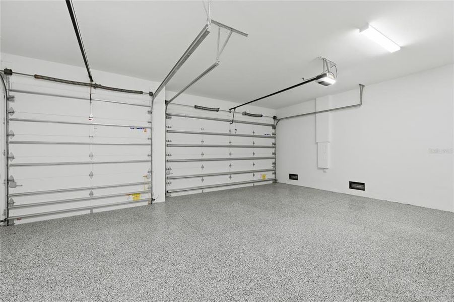 Spacious, unfurnished interior of a new home in , Port Charlotte (Image 47). Spacious, unfurnished interior of a new home in , Port Charlotte (Image 47).
