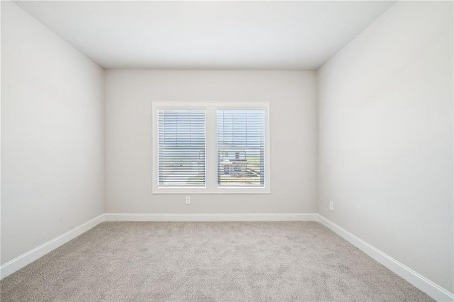 Spacious, unfurnished interior of a new home in River Pointe, Monroe (Image 38).
