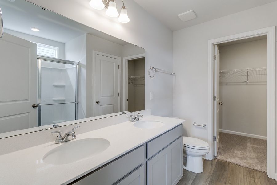 Furnished interior view inside a new home in Winston Point, Gilbert (Image 8). Furnished interior view inside a new home in Winston Point, Gilbert (Image 8).
