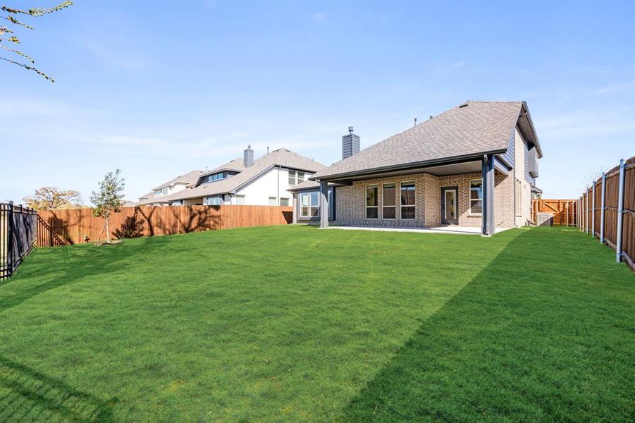 Exterior details and patio area of a home in Ridge Ranch Classic 60, Mesquite (Image 4).