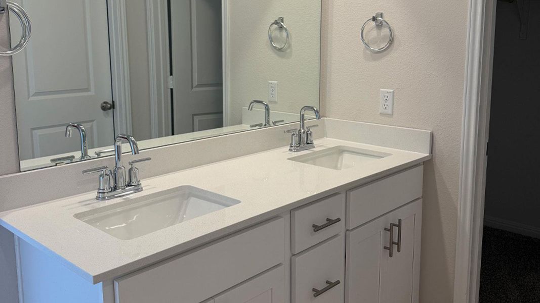 Close-up of interior finishes inside a home in Thunder Rock, Marble Falls (Image 16). Close-up of interior finishes inside a home in Thunder Rock, Marble Falls (Image 16).