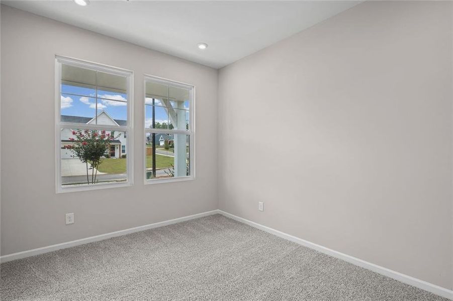 Spacious, unfurnished interior of a new home in Pickens Bluff, Dallas (Image 31).