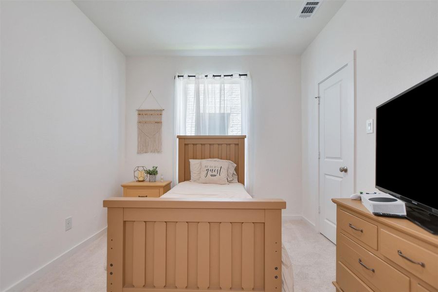 Downstairs secondary bedroom Downstairs secondary bedroom