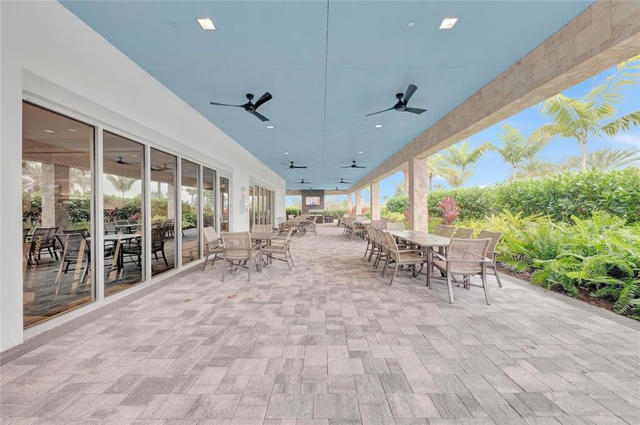 Community amenities in Esplanade at Azario Lakewood Ranch, Lakewood Ranch (Image 44). Community amenities in Esplanade at Azario Lakewood Ranch, Lakewood Ranch (Image 44).