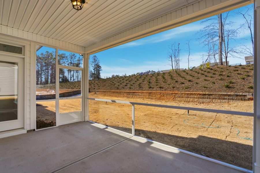 Exterior details and patio area of a home in Rone Creek, Waxhaw (Image 30).