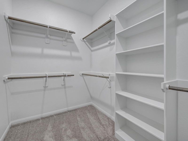 Photo is not of the actual home, but is an inspirational photo of builder’s model home and may depict options, furnishings, and/or decorator features that are not included Photo is not of the actual home, but is an inspirational photo of builder’s model home and may depict options, furnishings, and/or decorator features that are not included