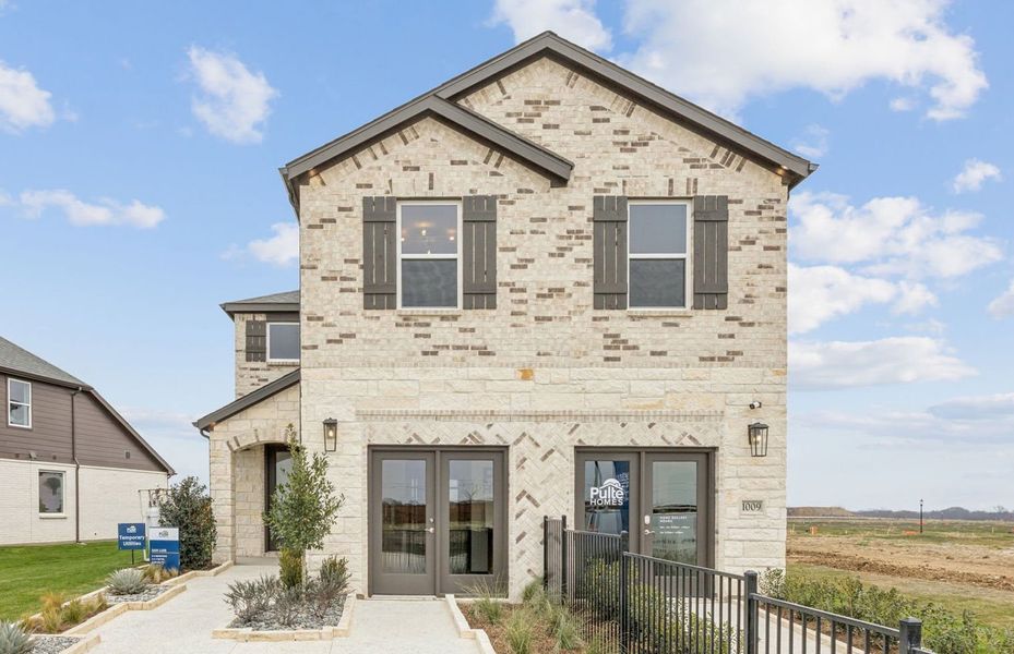 Representative exterior photo of a completed home built from the San Luis by Pulte Homes in Ribbonwood, Aubrey, TX (Image 24).