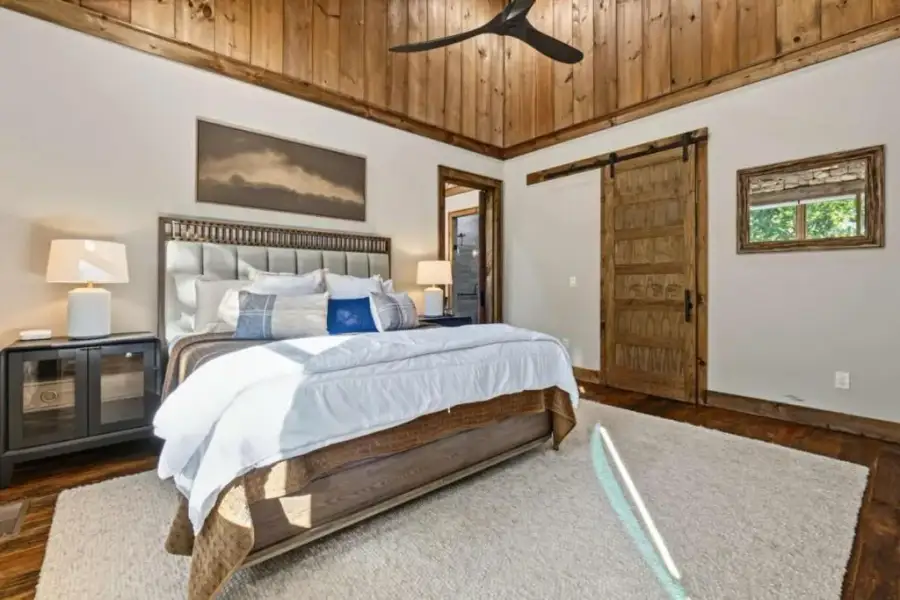 Furnished interior view inside a new home in , Blue Ridge (Image 10).