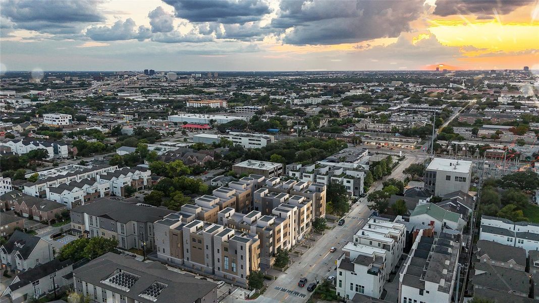 Image 34 of a home in .