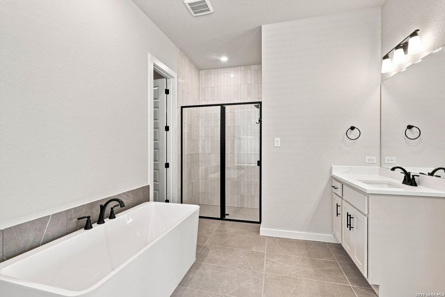 Furnished interior view inside a new home in Windsong, Boerne (Image 8).