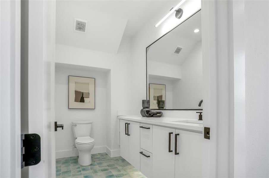 Furnished interior view inside a new home in , Dallas (Image 14). Furnished interior view inside a new home in , Dallas (Image 14).