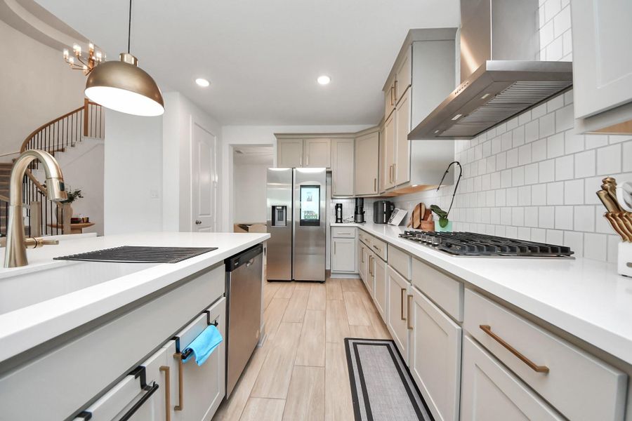 Furnished interior view inside a new home in Candela, Richmond (Image 48).