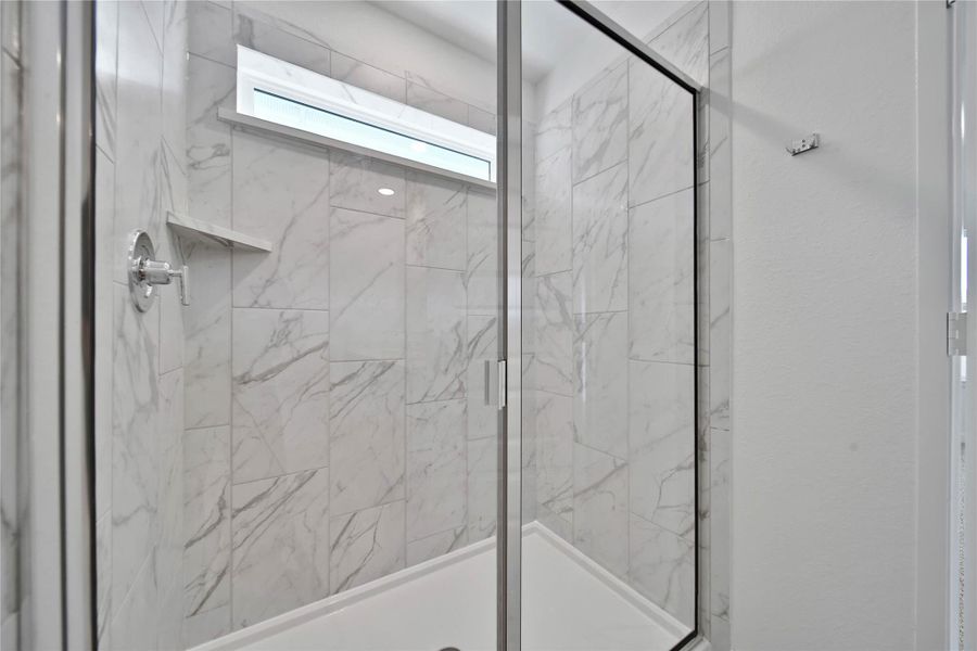Close-up of interior finishes inside a home in , Rosharon (Image 12).
