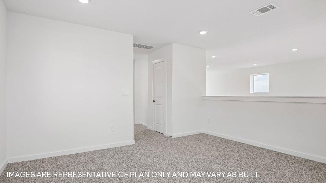 Spacious, unfurnished interior of a new home in Frontier, Mustang Ridge (Image 26). Spacious, unfurnished interior of a new home in Frontier, Mustang Ridge (Image 26).
