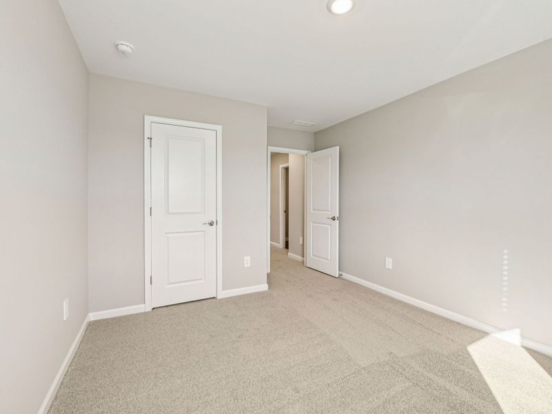 Spacious, unfurnished interior of a new home in Watkins Glen, Raleigh (Image 19). Spacious, unfurnished interior of a new home in Watkins Glen, Raleigh (Image 19).