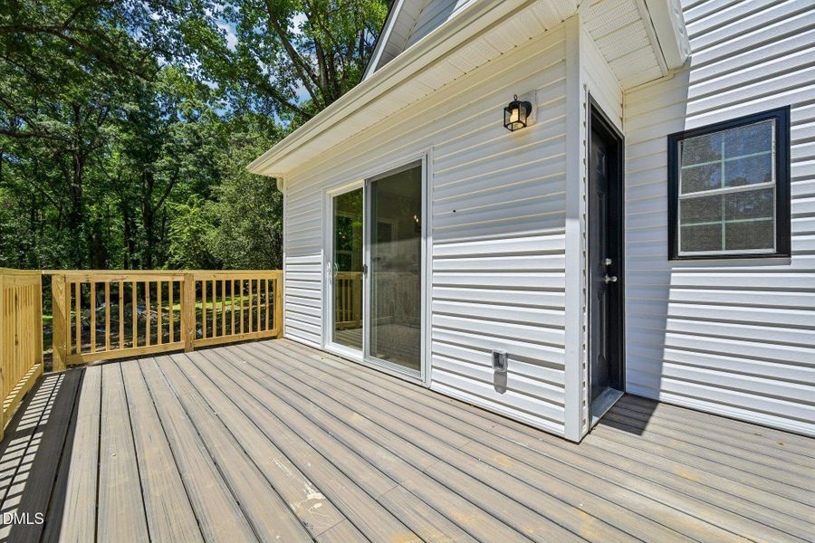 41-web-or-mls-Berwyn Ave-S1405-041